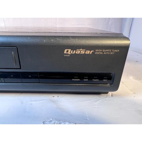 Quasar Video Cassette Recorder VHS VCR VH220 No Remote - Picture 5 of 10